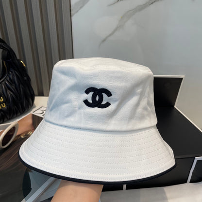 Unisex Contrast Trim Embroidered Bucket Hat