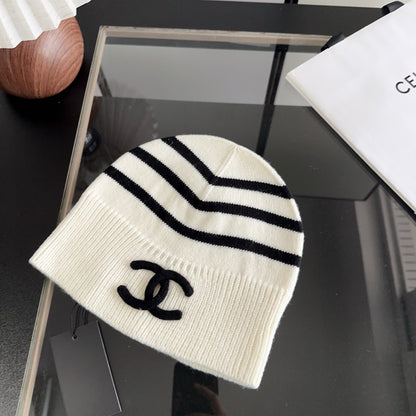 Striped Ribbed Knit Beanie with Contrast Detail