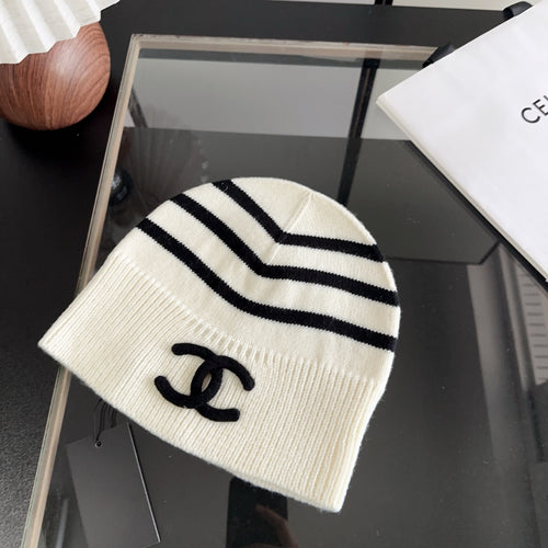 Striped Ribbed Knit Beanie with Contrast Detail