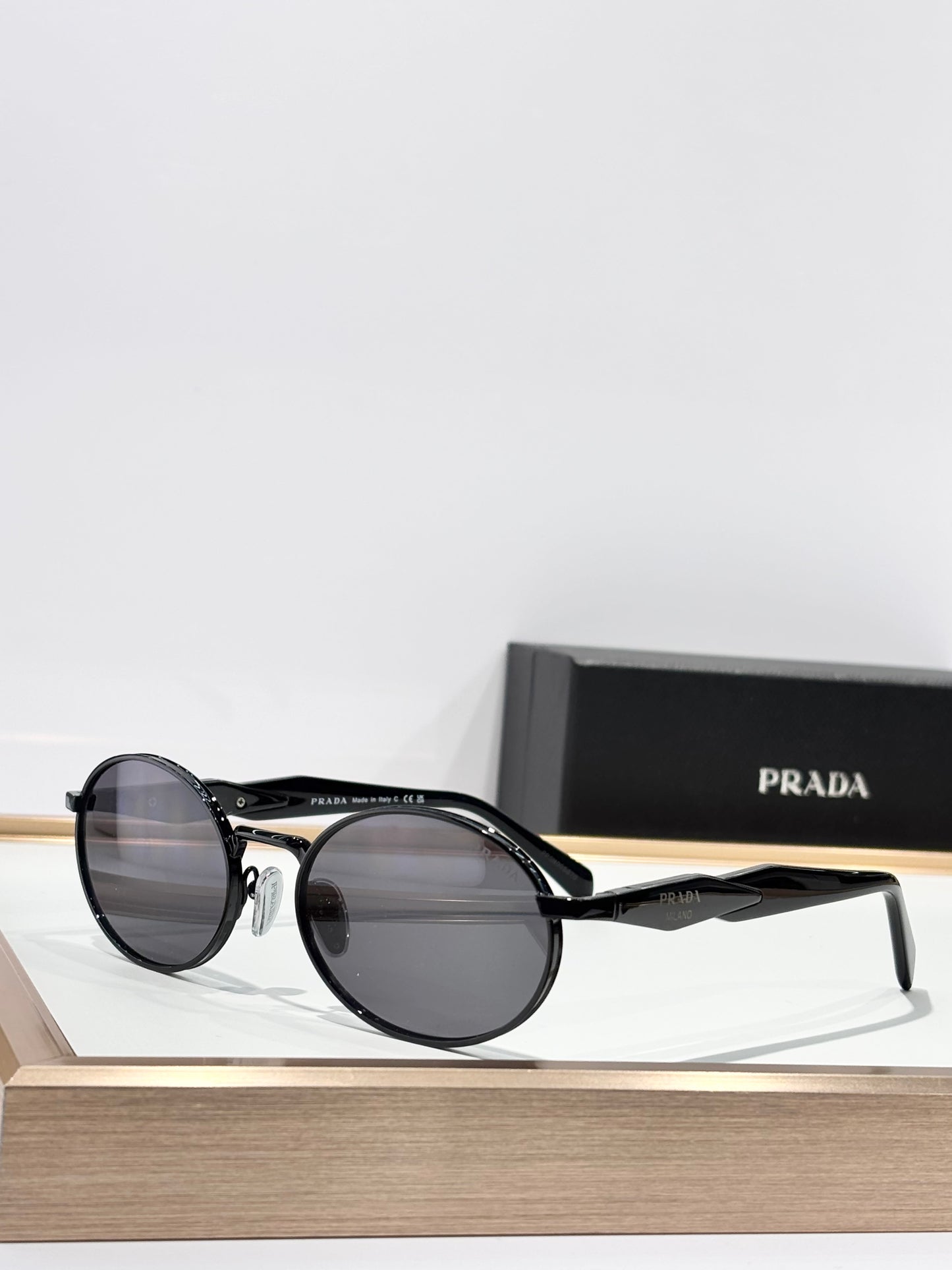 Round Black Lens Sunglasses