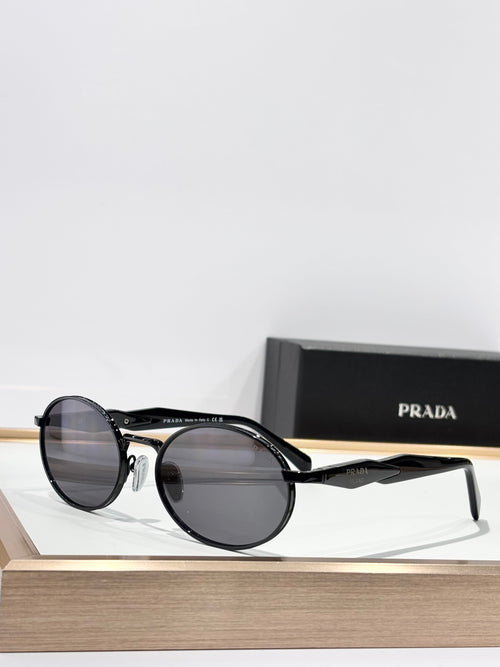 Round Black Lens Sunglasses