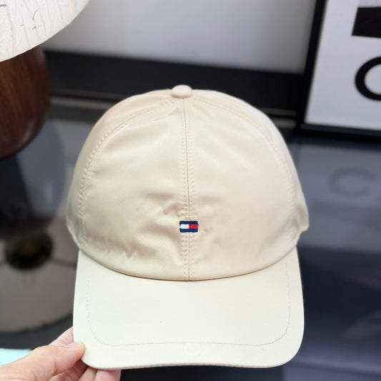 Minimalist Elastic Back Baseball Cap