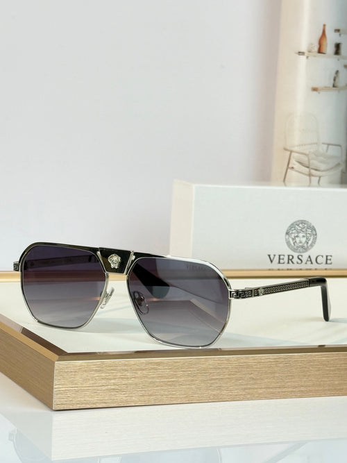Geometric Aviator Sunglasses with Gradient Lenses