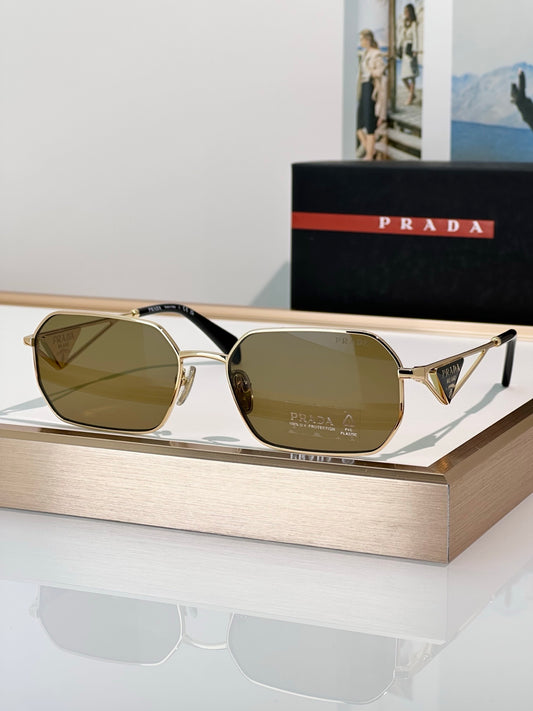 Square Metal Frame Sunglasses with Tinted Lenses