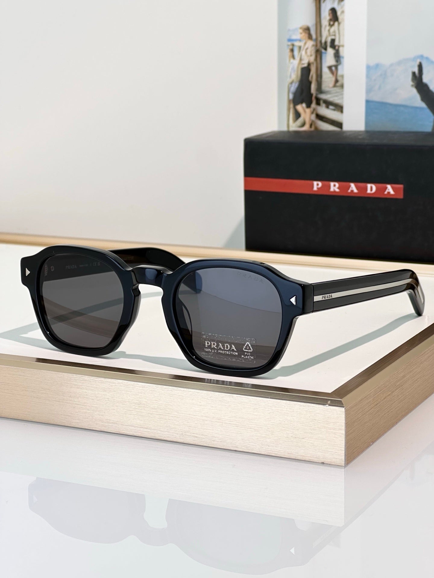 Square Frame Polarized Sunglasses