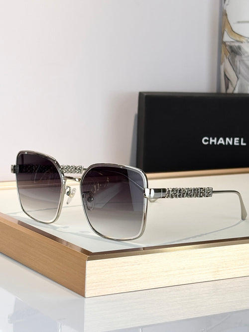 Square Gradient Lens Sunglasses