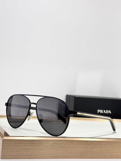 Aviator-Style Polarized Sunglasses