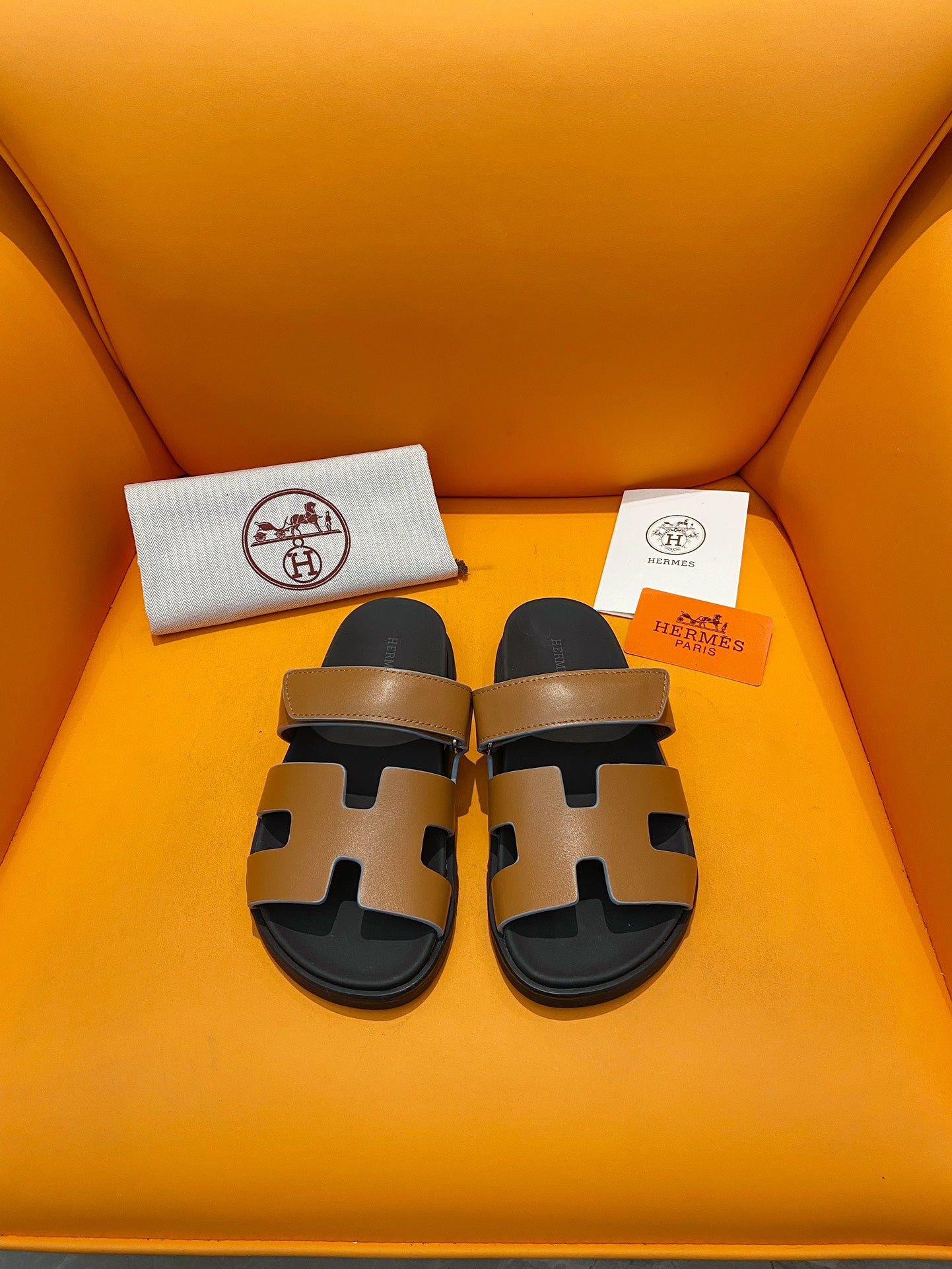 Men's Brown and Black Casual Slide Sandals