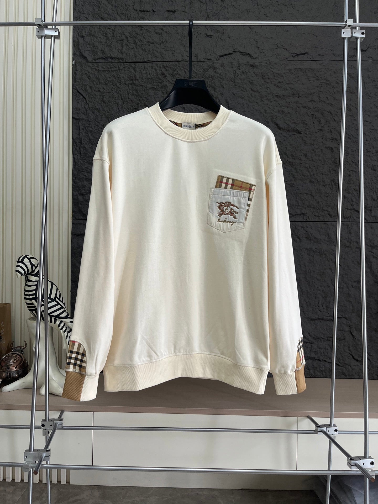 Plaid Trim Pocket Crewneck Sweatshirt