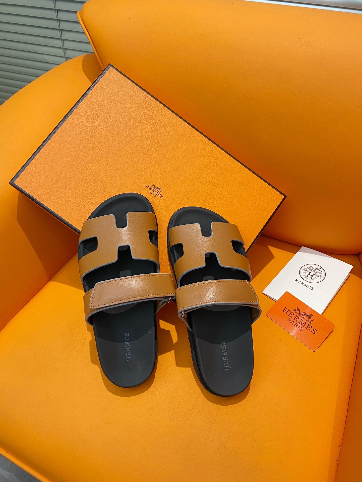 Men's Brown and Black Casual Slide Sandals