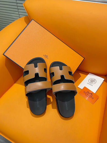 Men's Brown and Black Casual Slide Sandals