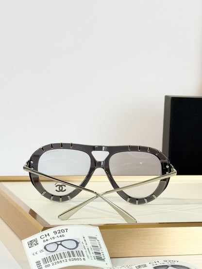Translucent Grey Decorative Detail Eyeglass Frames