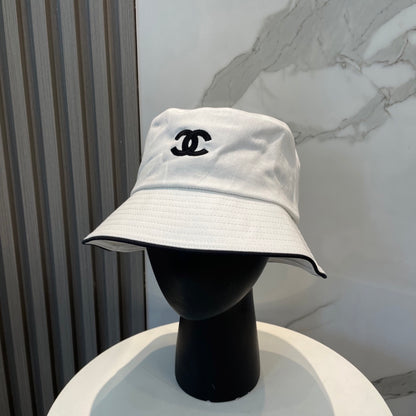 Unisex Contrast Trim Embroidered Bucket Hat