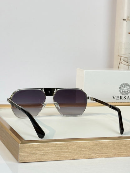Geometric Aviator Sunglasses with Gradient Lenses