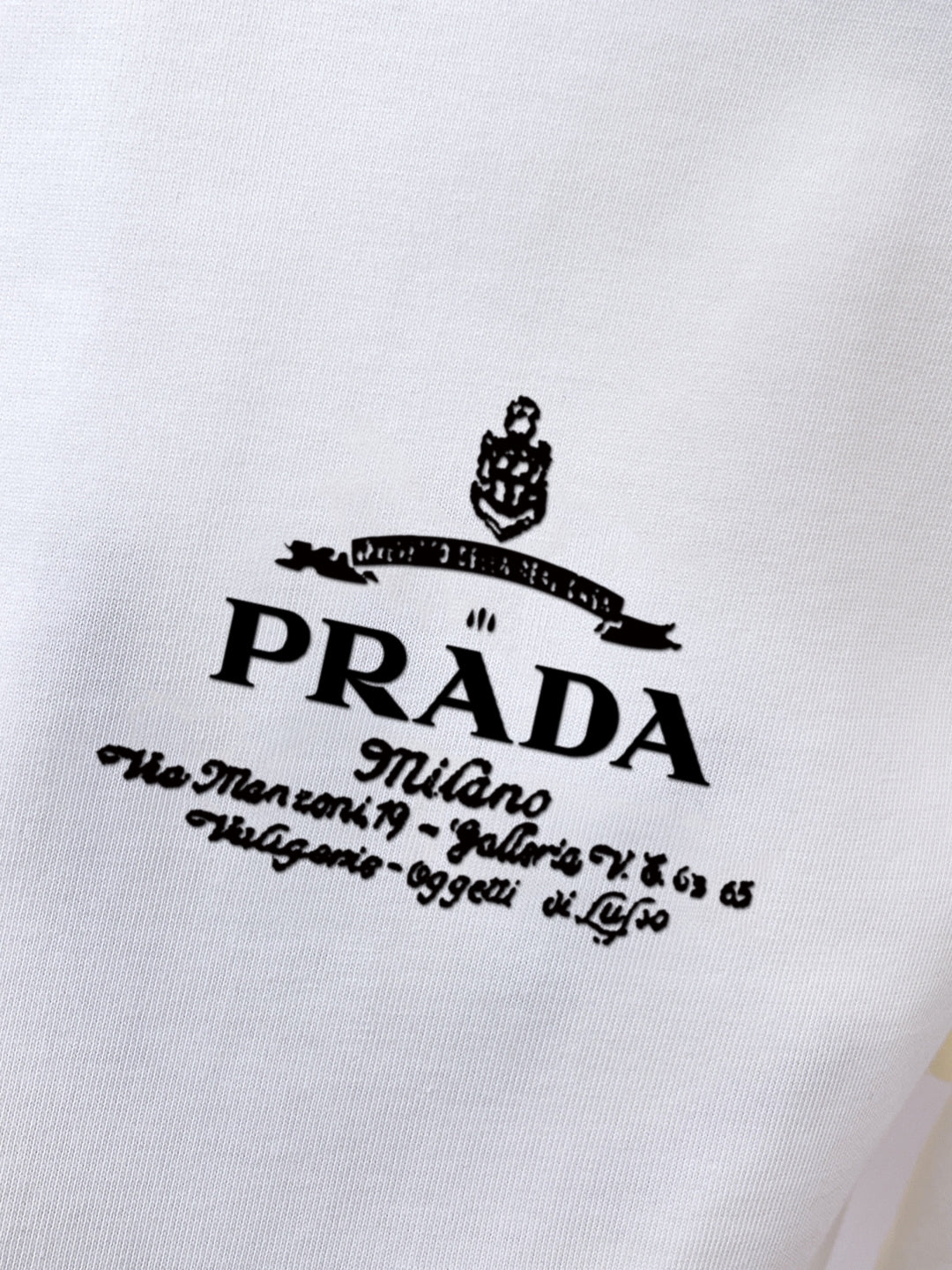 Men's White Graphic Logo T-Shirt