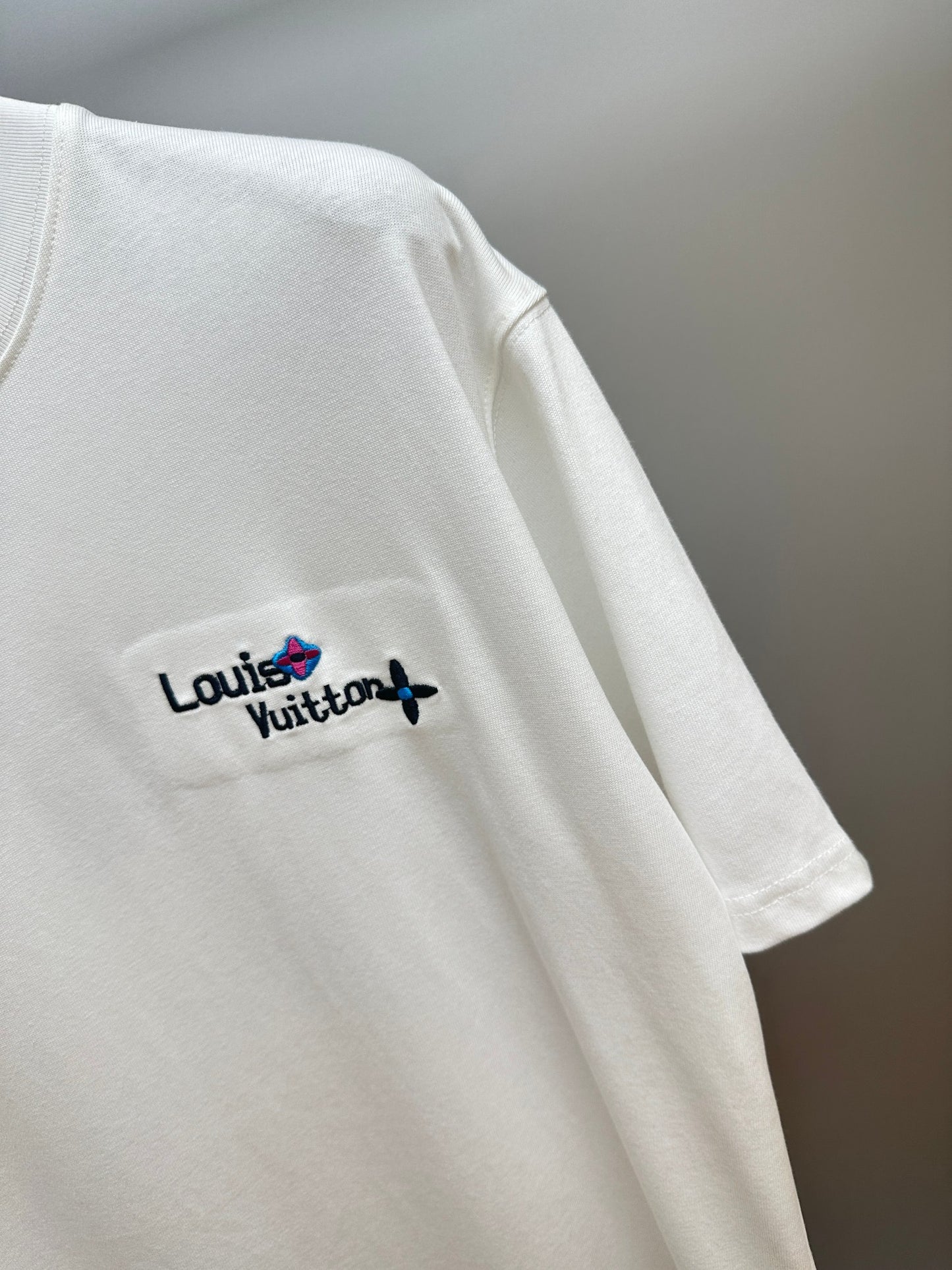 Embroidered Graphic Short Sleeve T-Shirt