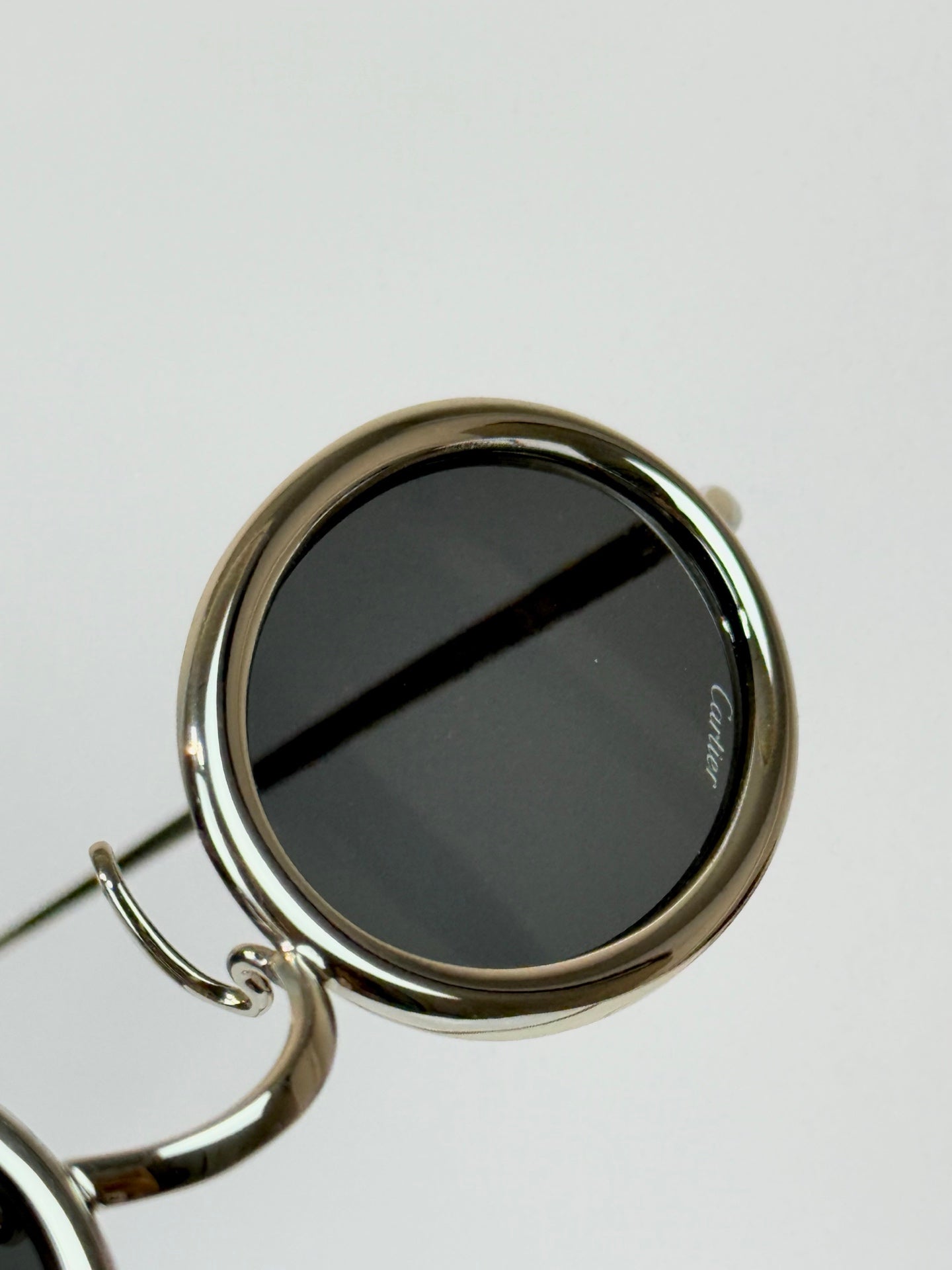 Oval Metal Frame Sunglasses