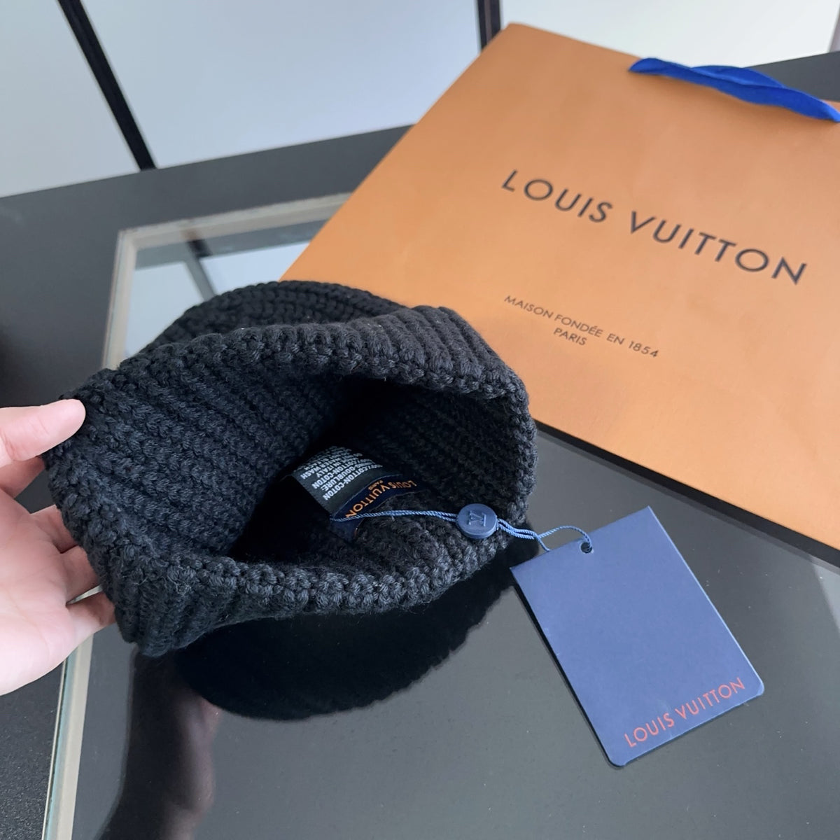 Black Ribbed Knit Cuffed Beanie