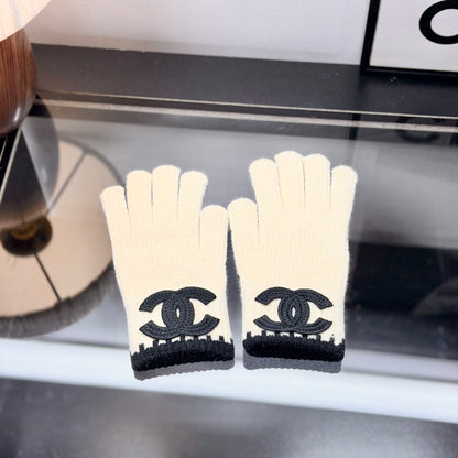 Cream Knit Winter Hat, Scarf & Gloves Set