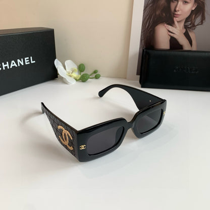 CC Quilted Oversized Sunglasses