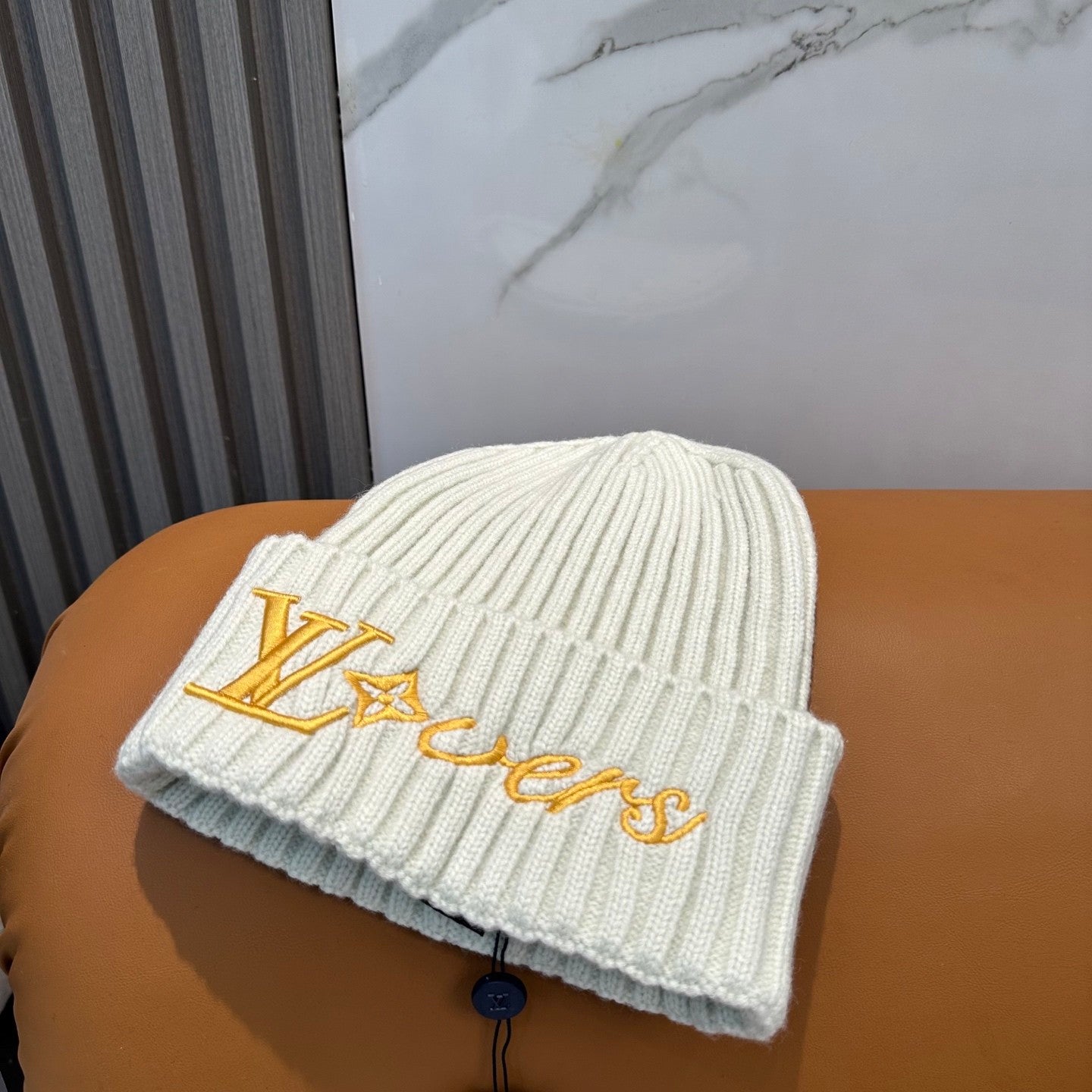 l/v Knit Beanie