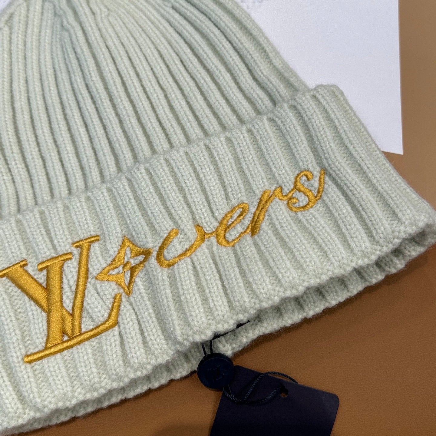 l/v Knit Beanie