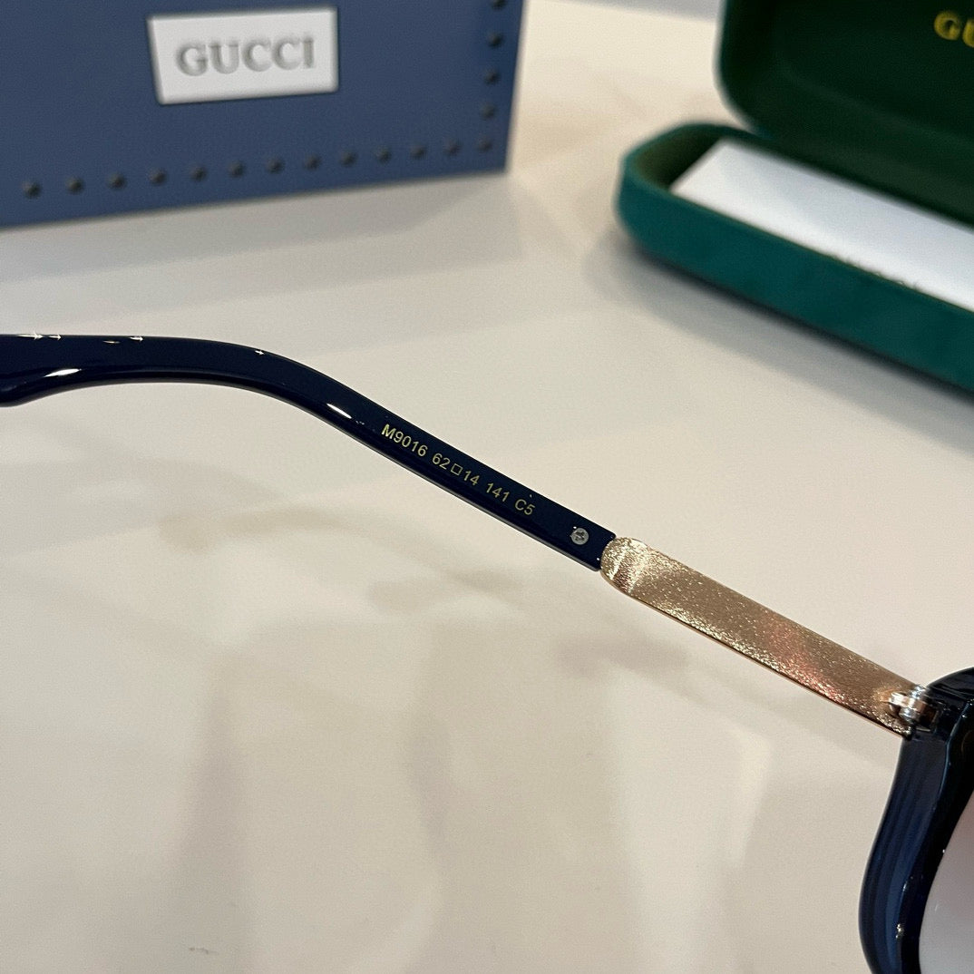 GG Gradient Cat-Eye Sunglasses with Embossed Temples