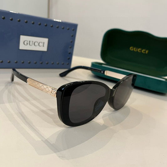 GG Elegant Black Cat-Eye Sunglasses